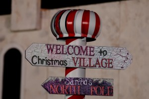 welcome-to-north-pole-sign